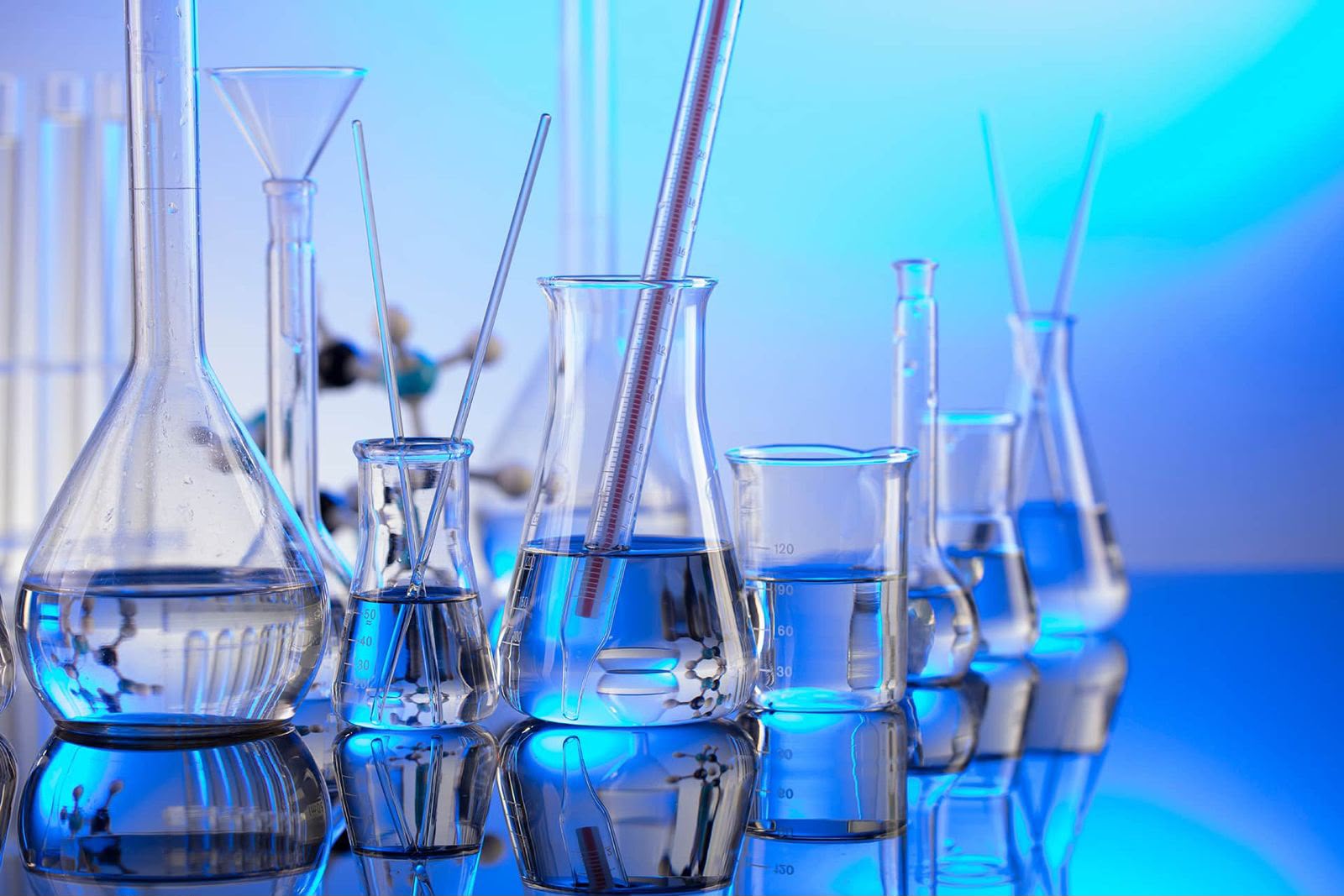 High-precision laboratory analytical equipment and glassware at Darshan Fine Chem Private Limited